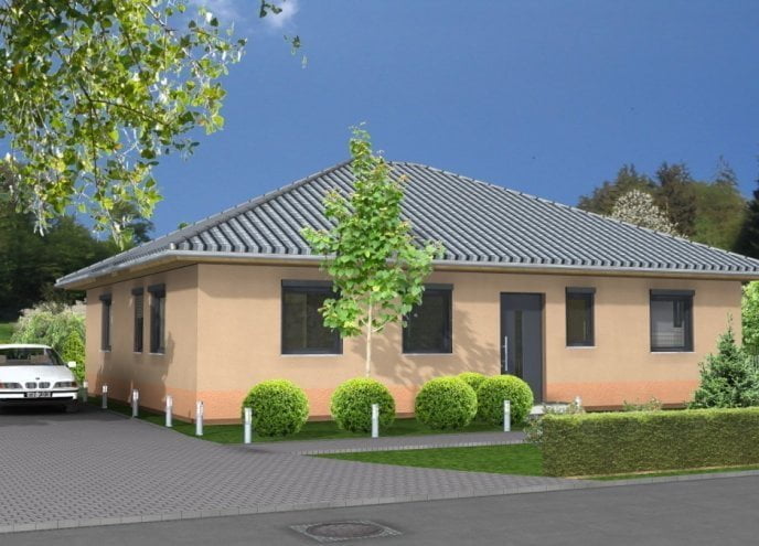 Das Bild zeigt ein Bungalow Massivhaus, schlüsselfertig gebaut von Generalunternehmer Wilms AG in Berlin-Brandenburg.